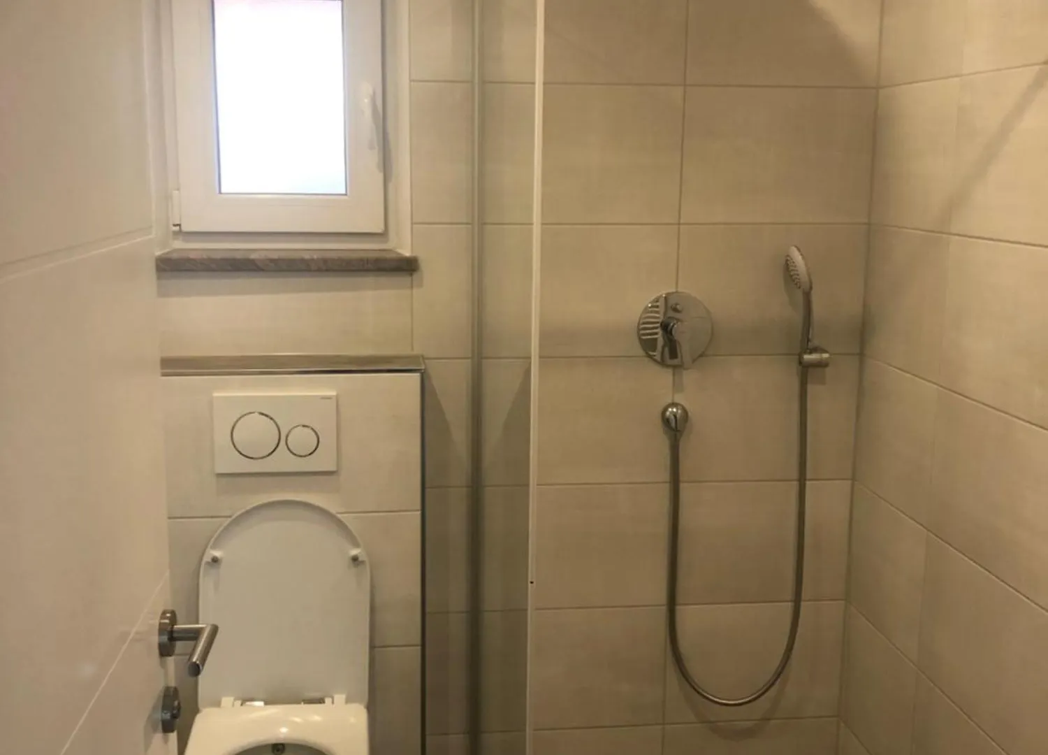 Schoene Eg Wohnung كولبرمور شقة