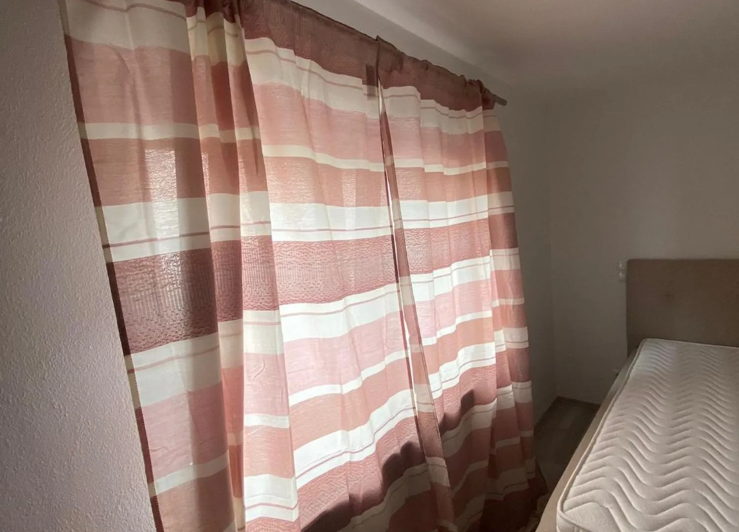 Schoene Eg Wohnung كولبرمور