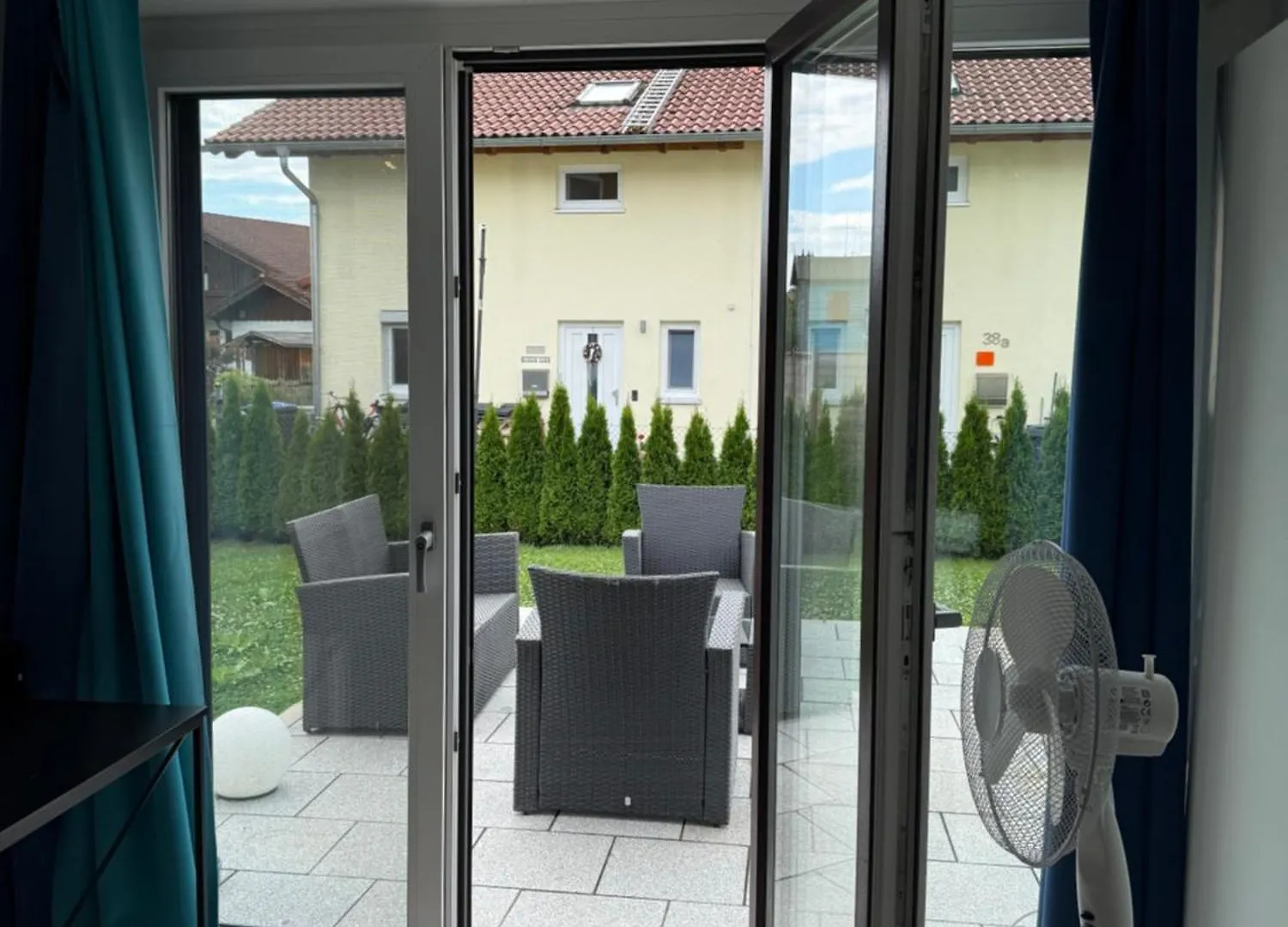 Schoene Eg Wohnung كولبرمور